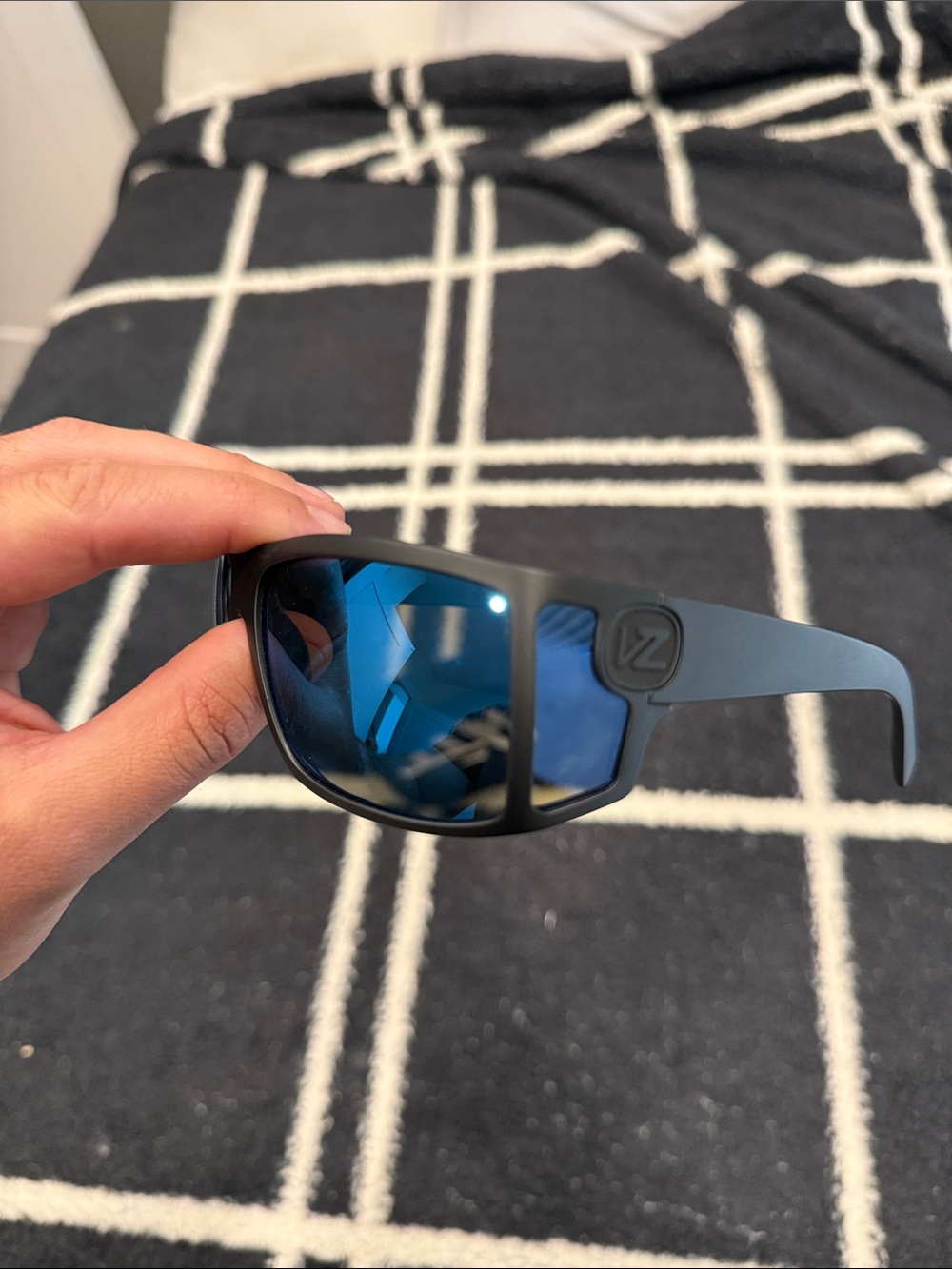 Vonzipper Checko - Picture 2 of 7